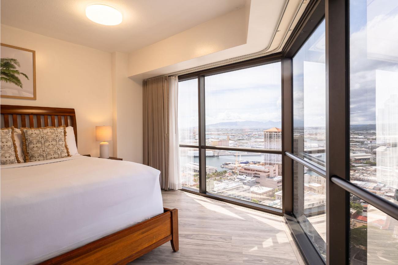 1300x866-bishop-suites-1mv-02