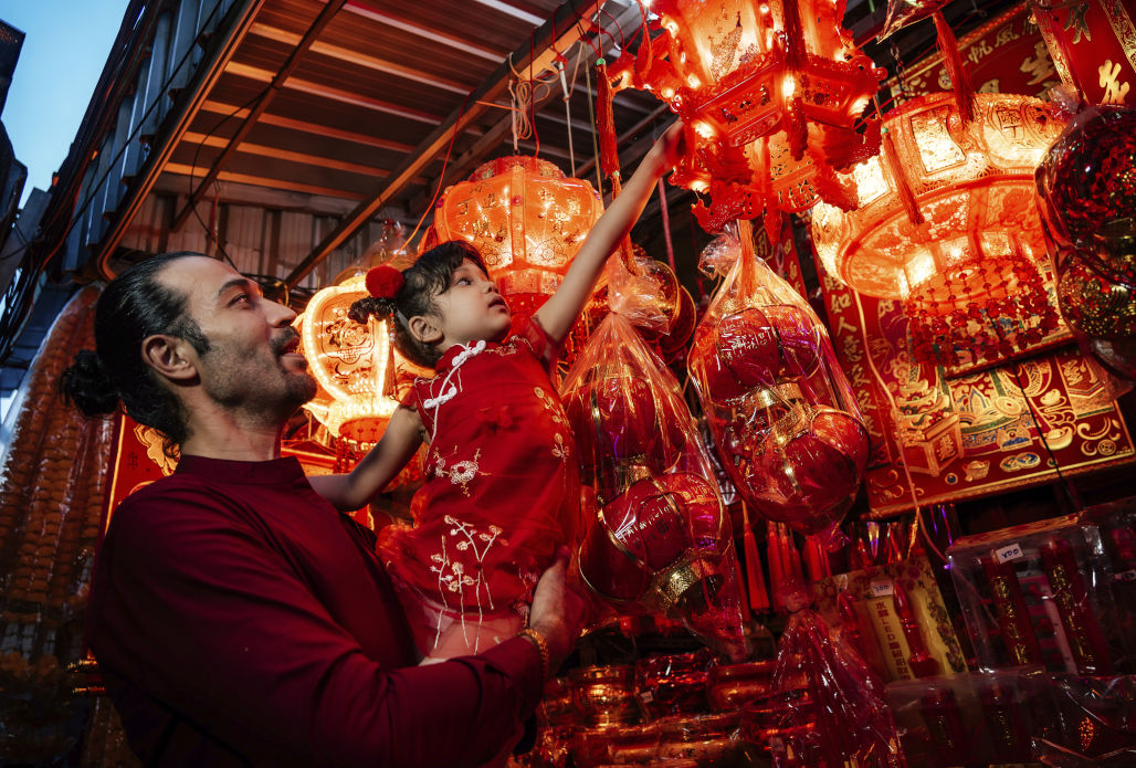 DadandGirl_Chinatown_1028x695