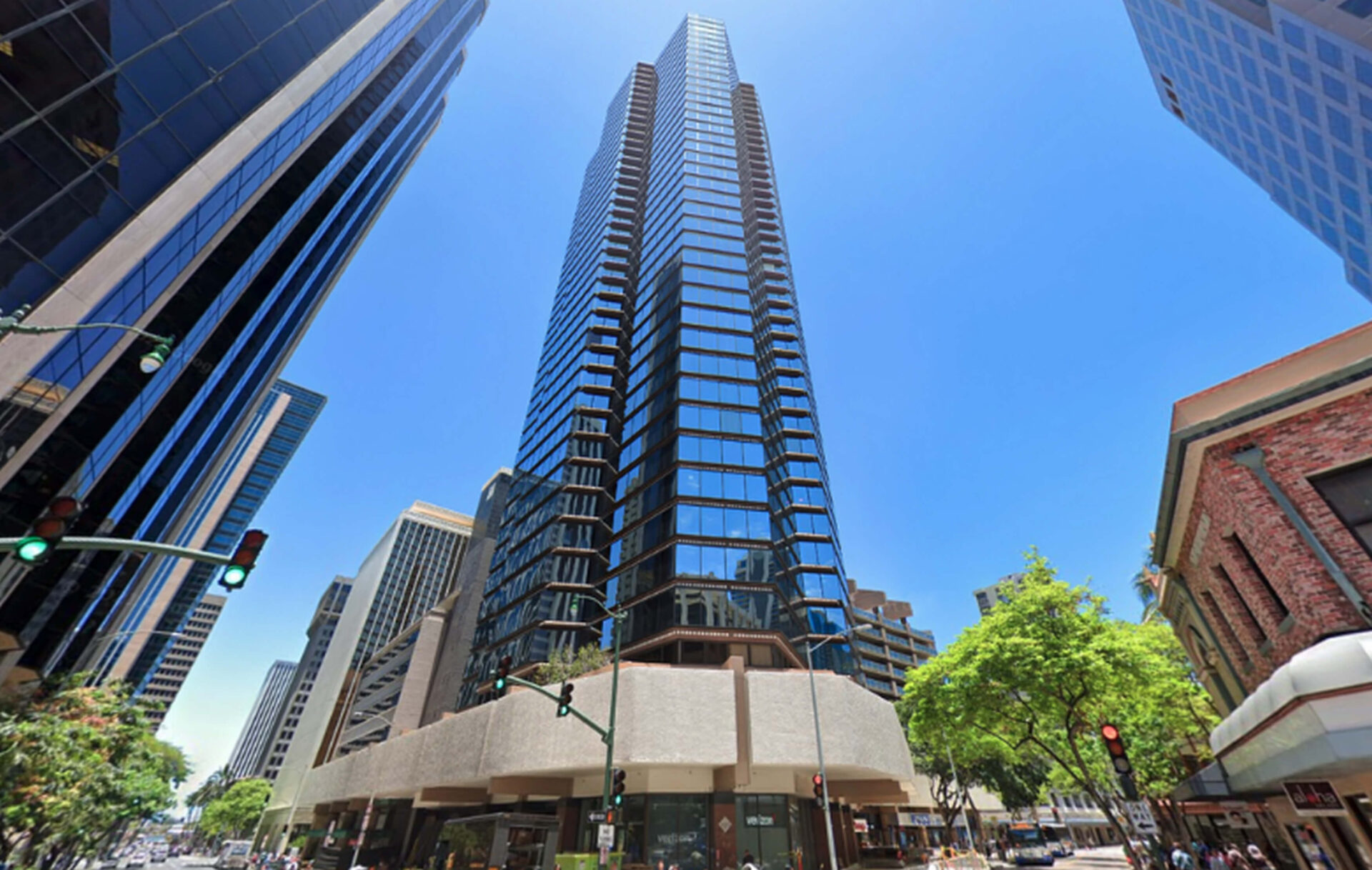 ExecutiveCentreMain_hi-res (1)